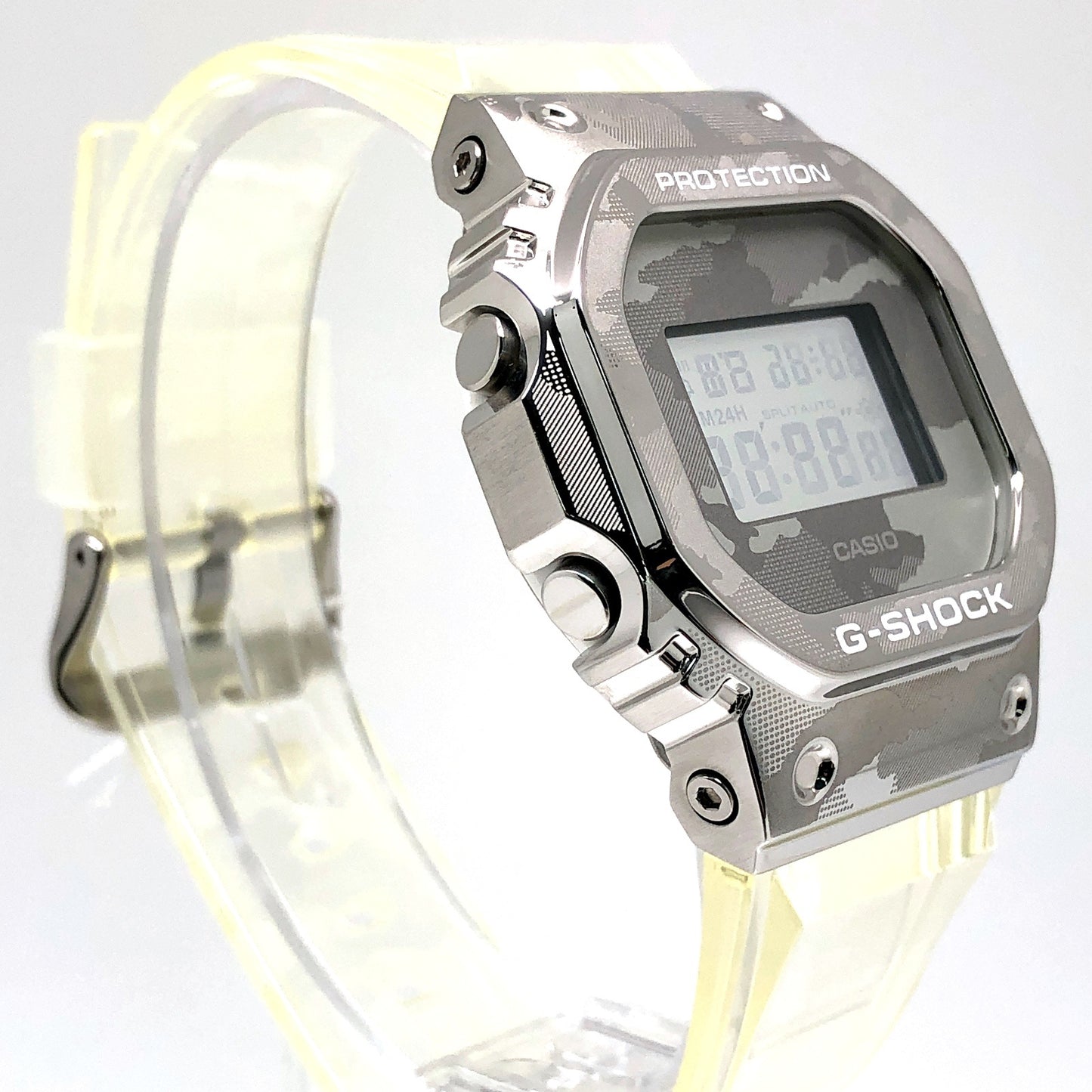 GM-5600SCM-1 メタルカバードシリーズ スケルトン カモフラ―ジュ