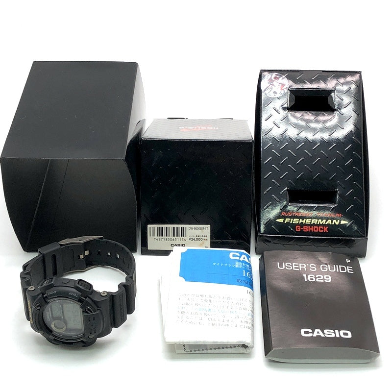 GA-100BW-1A ビッグケース ホワイトアンドブラックシリーズ