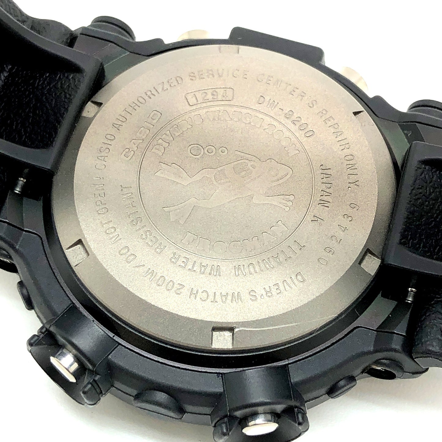 DW-8200BK-1 フロッグマン リアルブラック レッド液晶