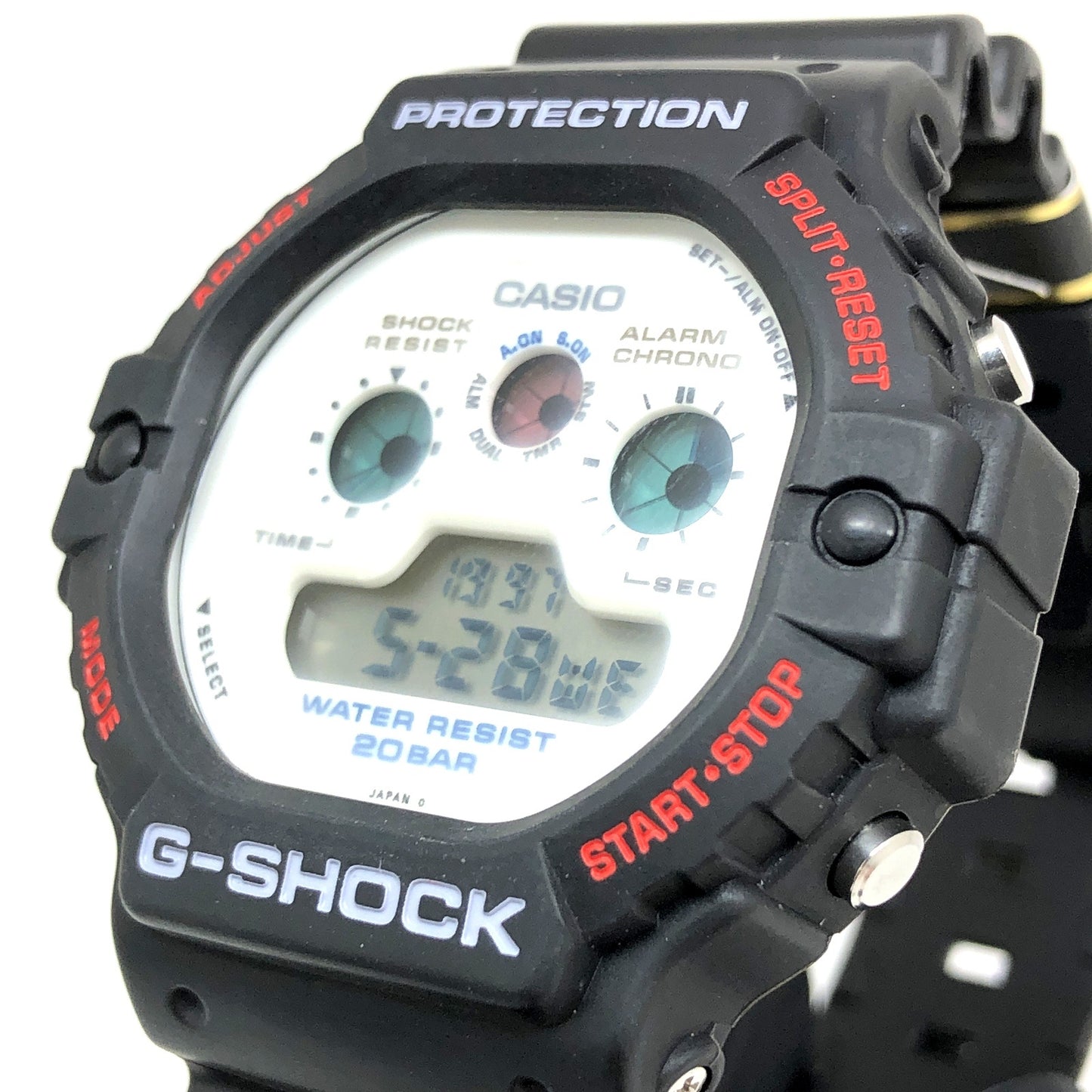 DW-5900C-7 液晶グラフィック搭載 初代3つ目モデル