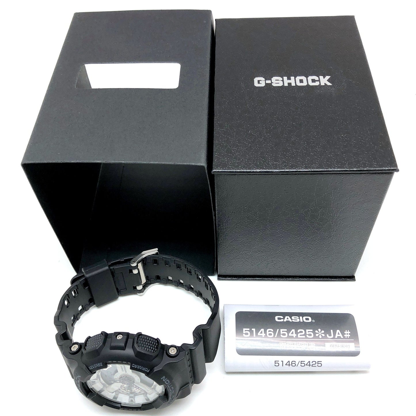 GA-110WD-1A ブラック&ブリリアントホワイト