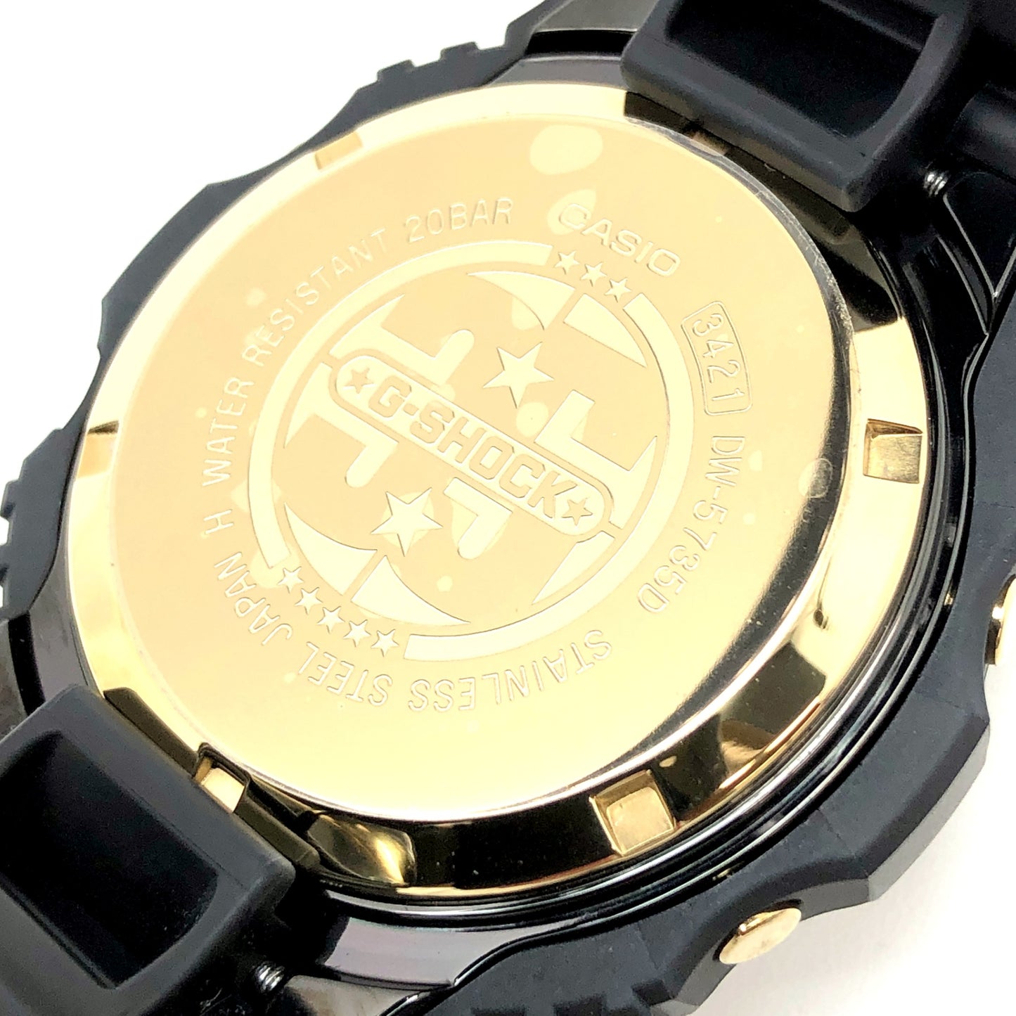 DW-5735D-1B スティング Gショック35周年記念モデル