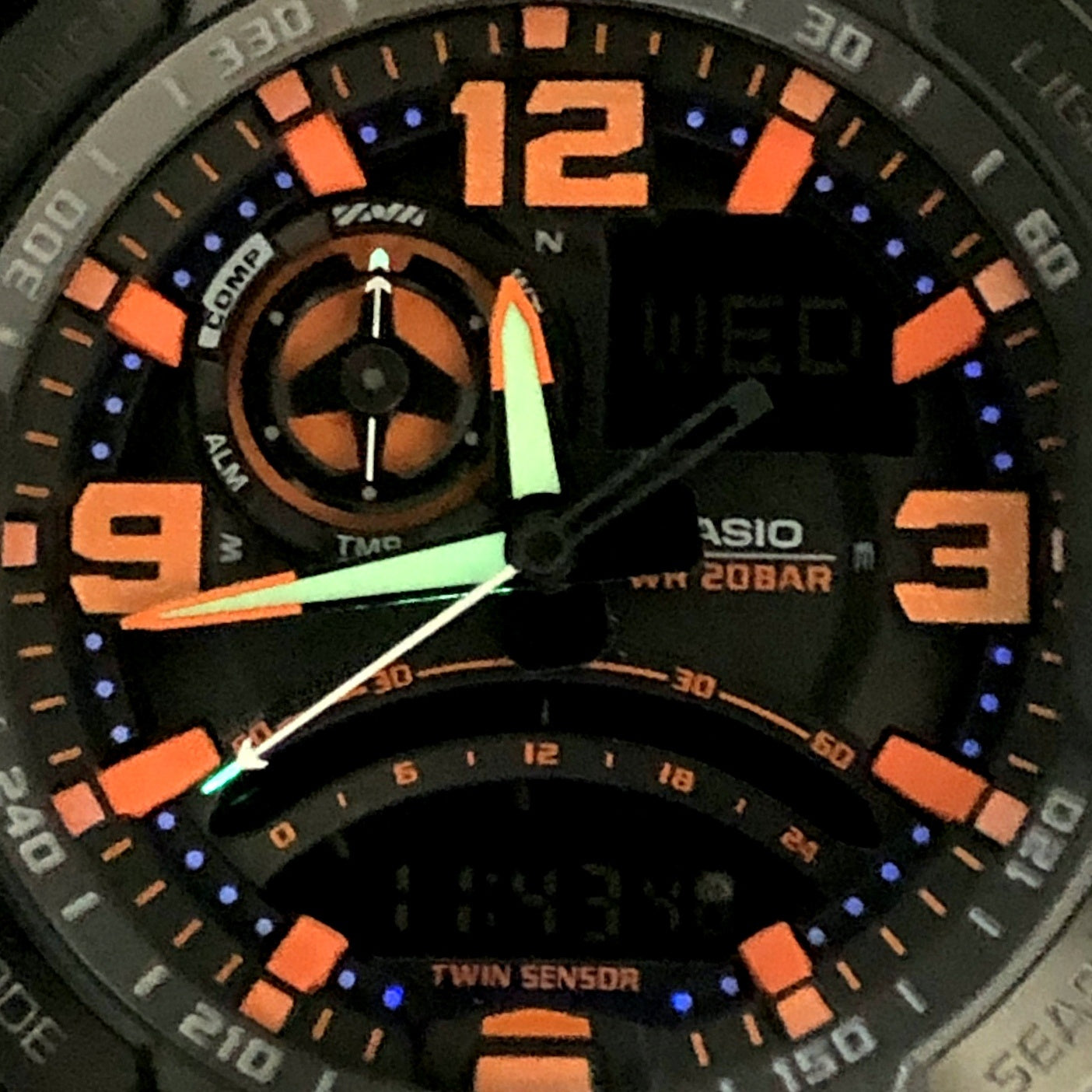 GA-1000-4A スカイコックピット ネオンイルミネーター