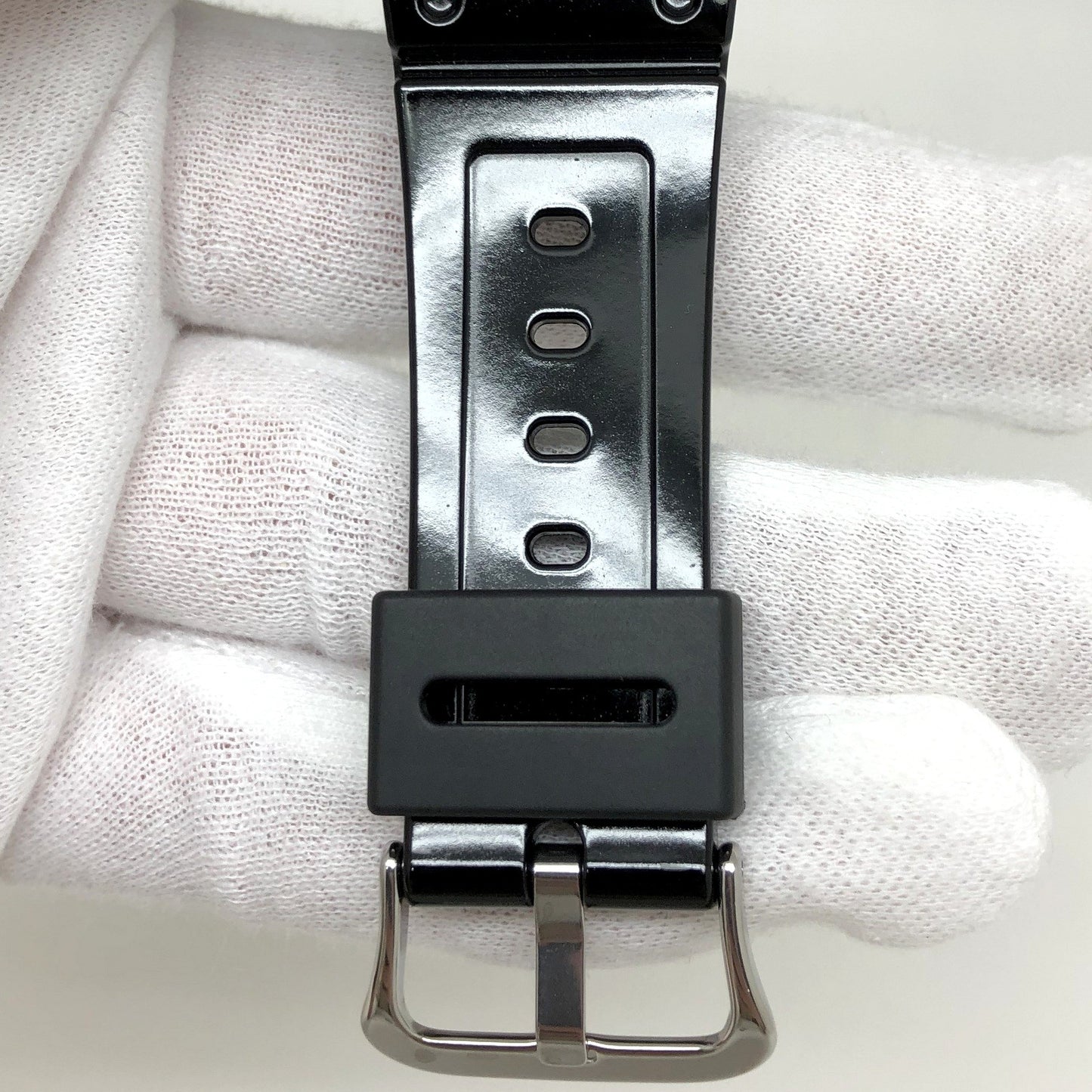 GW-M5610B