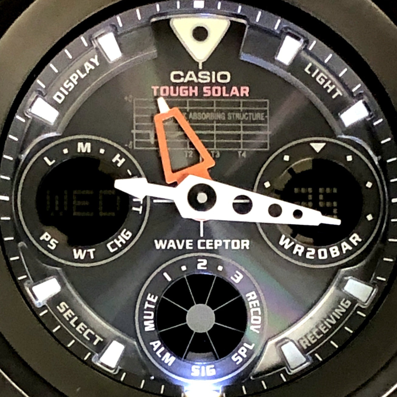 AWG-500J-1A 電波ソーラー搭載モデル
