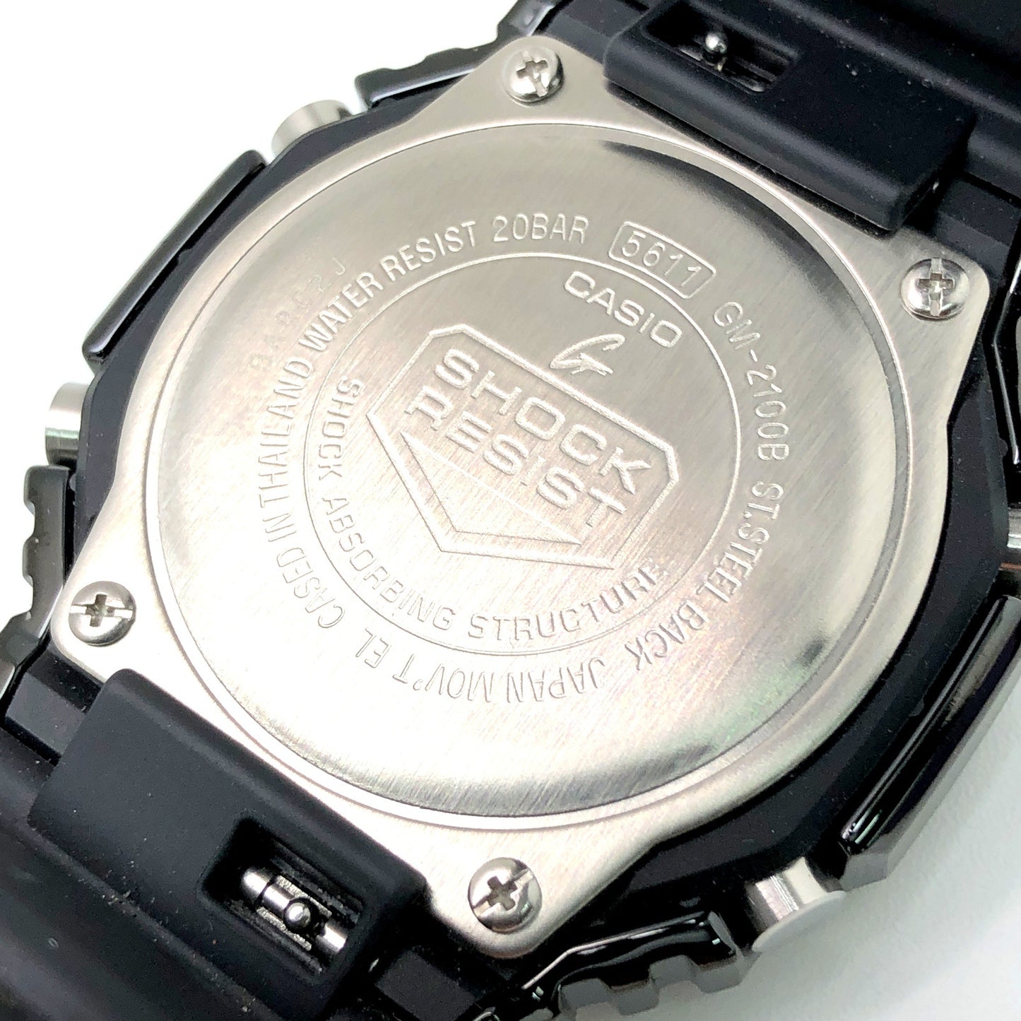 GM-2100B-4A カシオーク メタルカバード ダークグレー×レッド