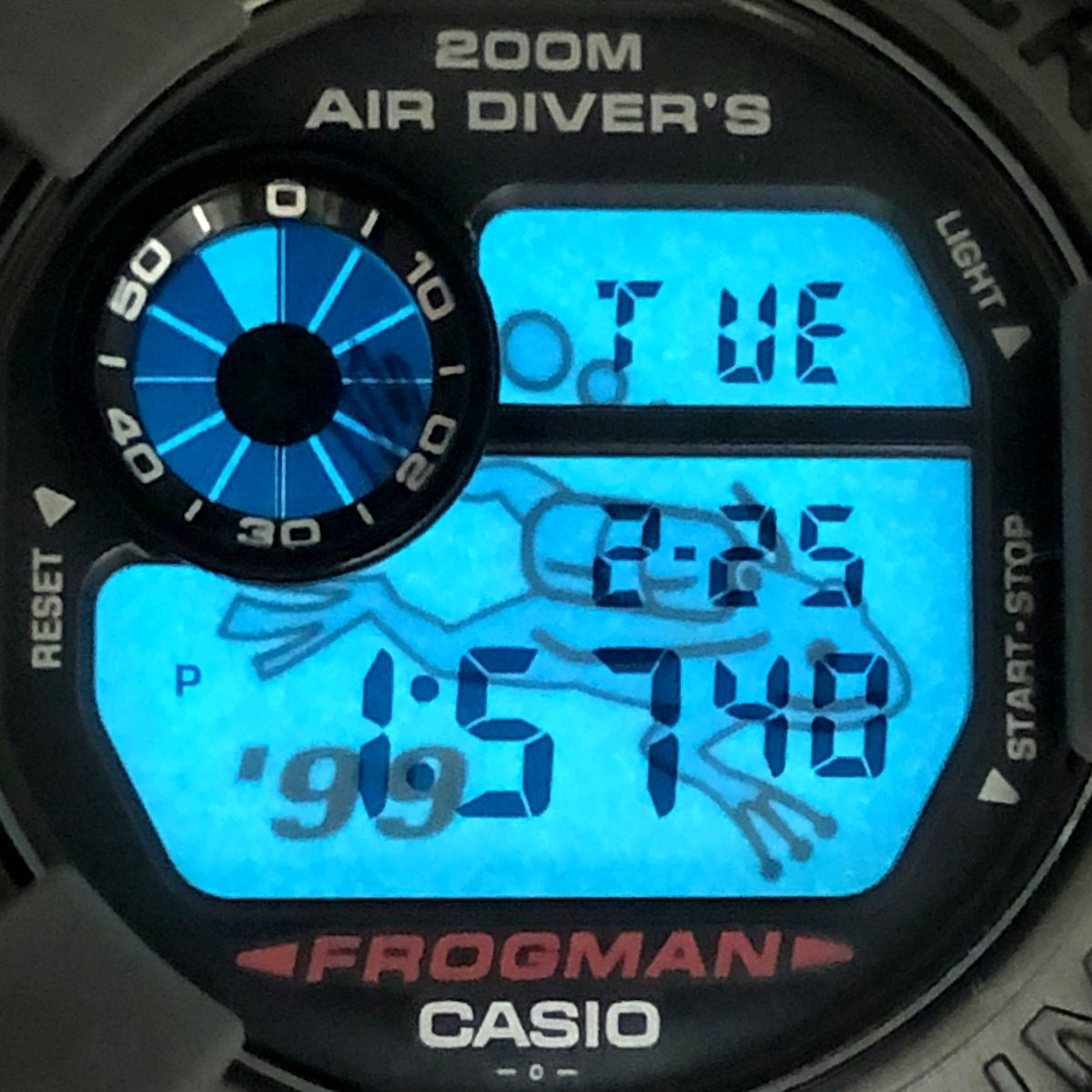 DW-8200ZU-1T フロッグマン99 白ロゴ 潜水蛙EL