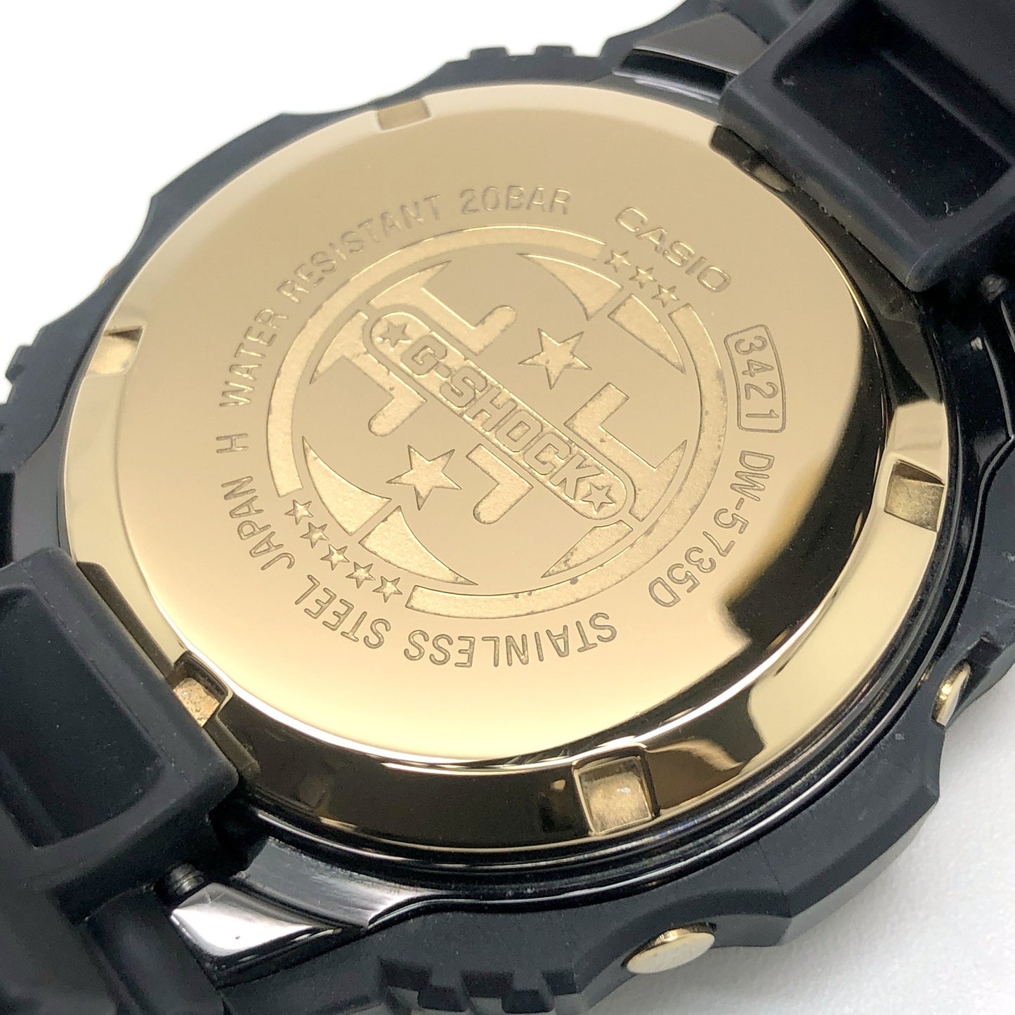 DW-5735D-1B スティング Gショック35周年記念モデル
