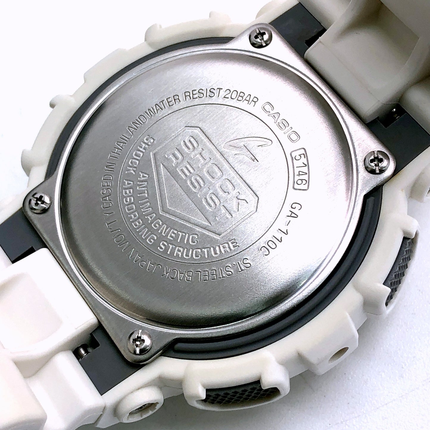 GA-110C BMW X1 コラボレーションモデル