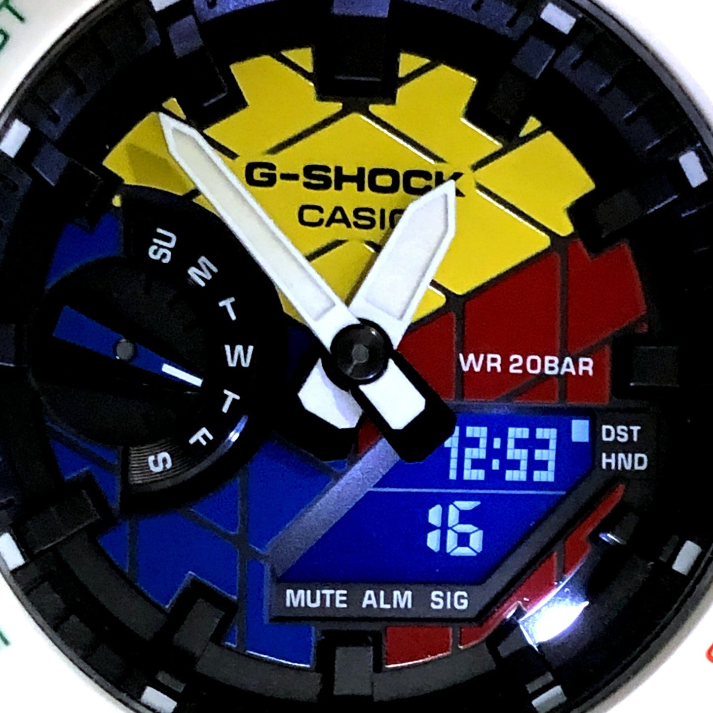 GAE-2100RC-1A ルービックキューブ コラボレーションモデル
