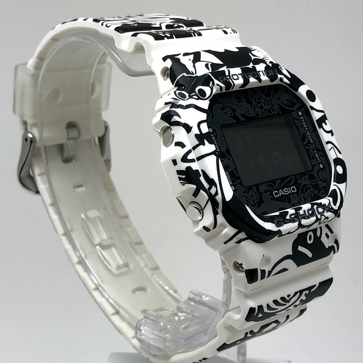 DW-5600GU-7 G-UNIVERSE 歴代キャラクタープリント