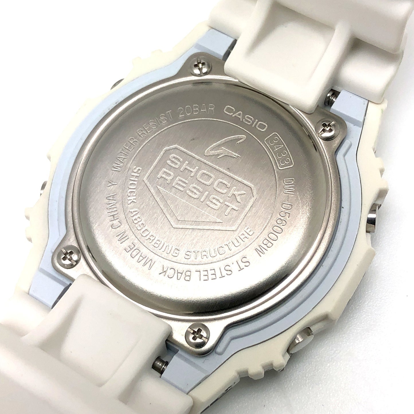 DW-D5600BW-7 ホワイト&ブラック タイガーカモフラージュ