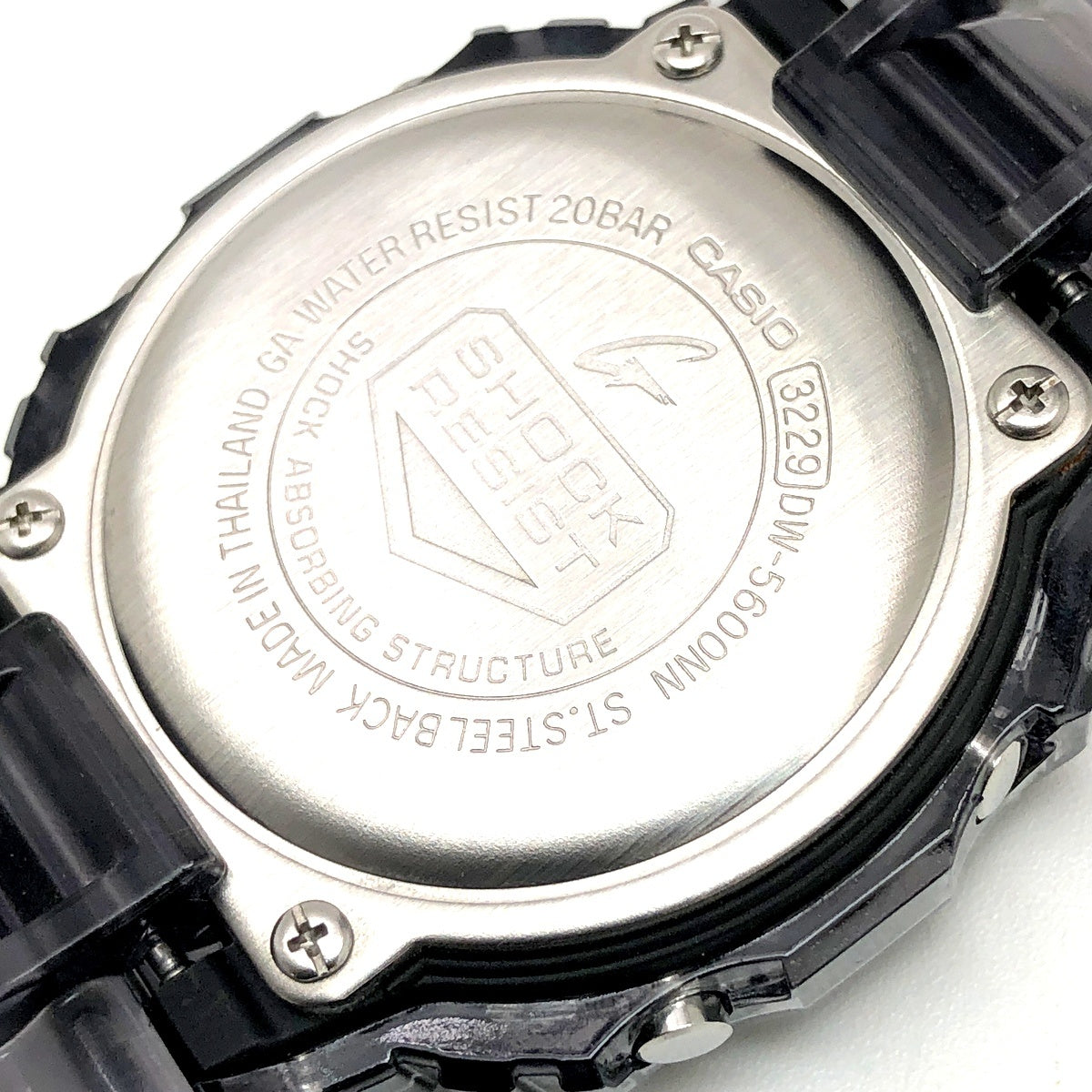 DW-5600NN-1 デジタルグリッチ(バグ)