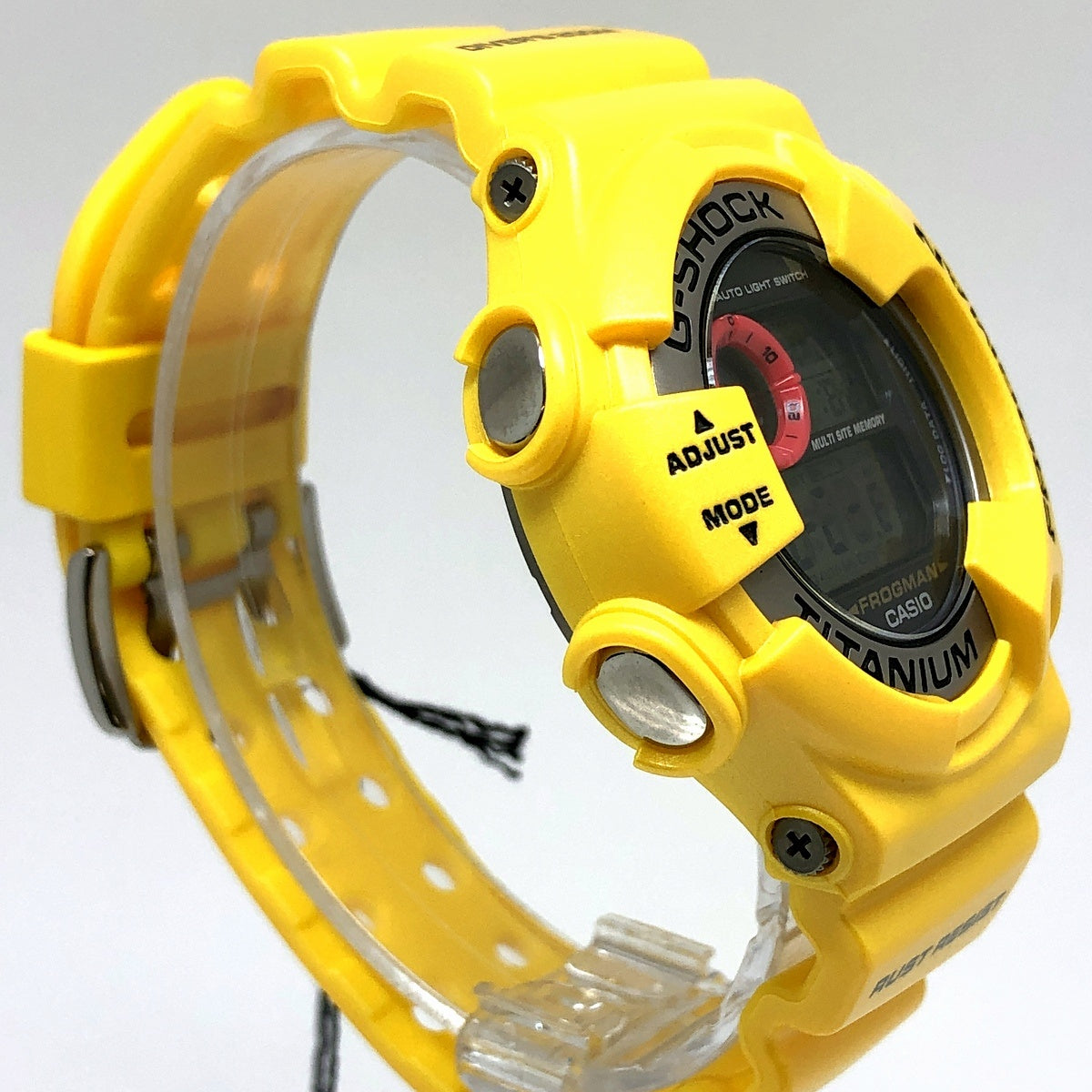 DW-9900GF-9 3代目 フロッグマン イエローメタリック