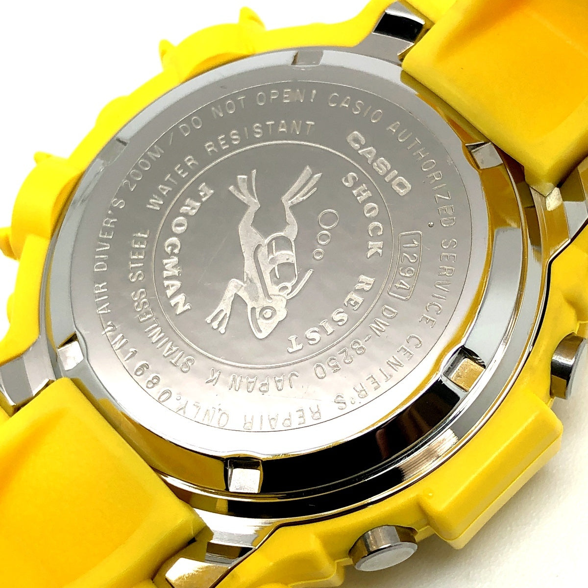 DW-8250Y-9T フロッグマン メンインイエロー