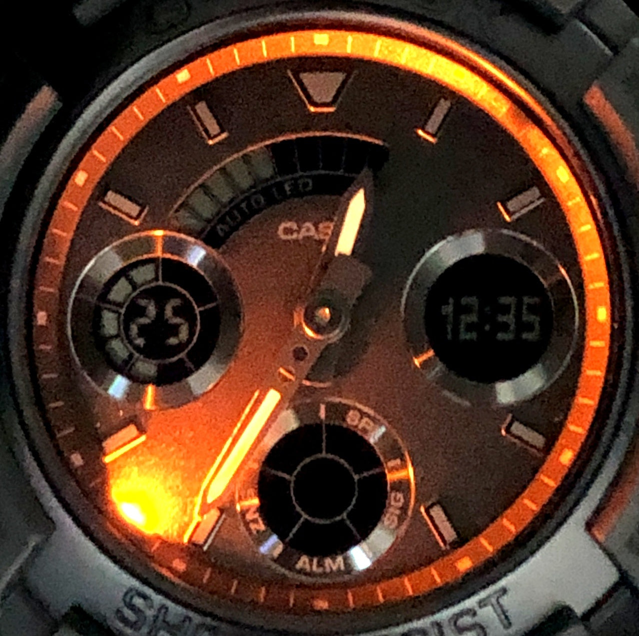 AW-591BB-1A アナデジモデル オールブック