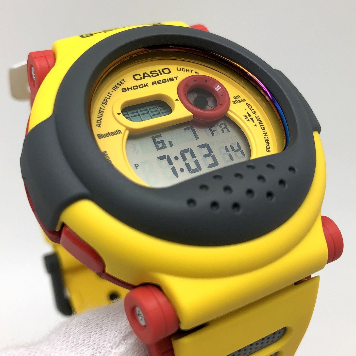 G-B001MVE-9
