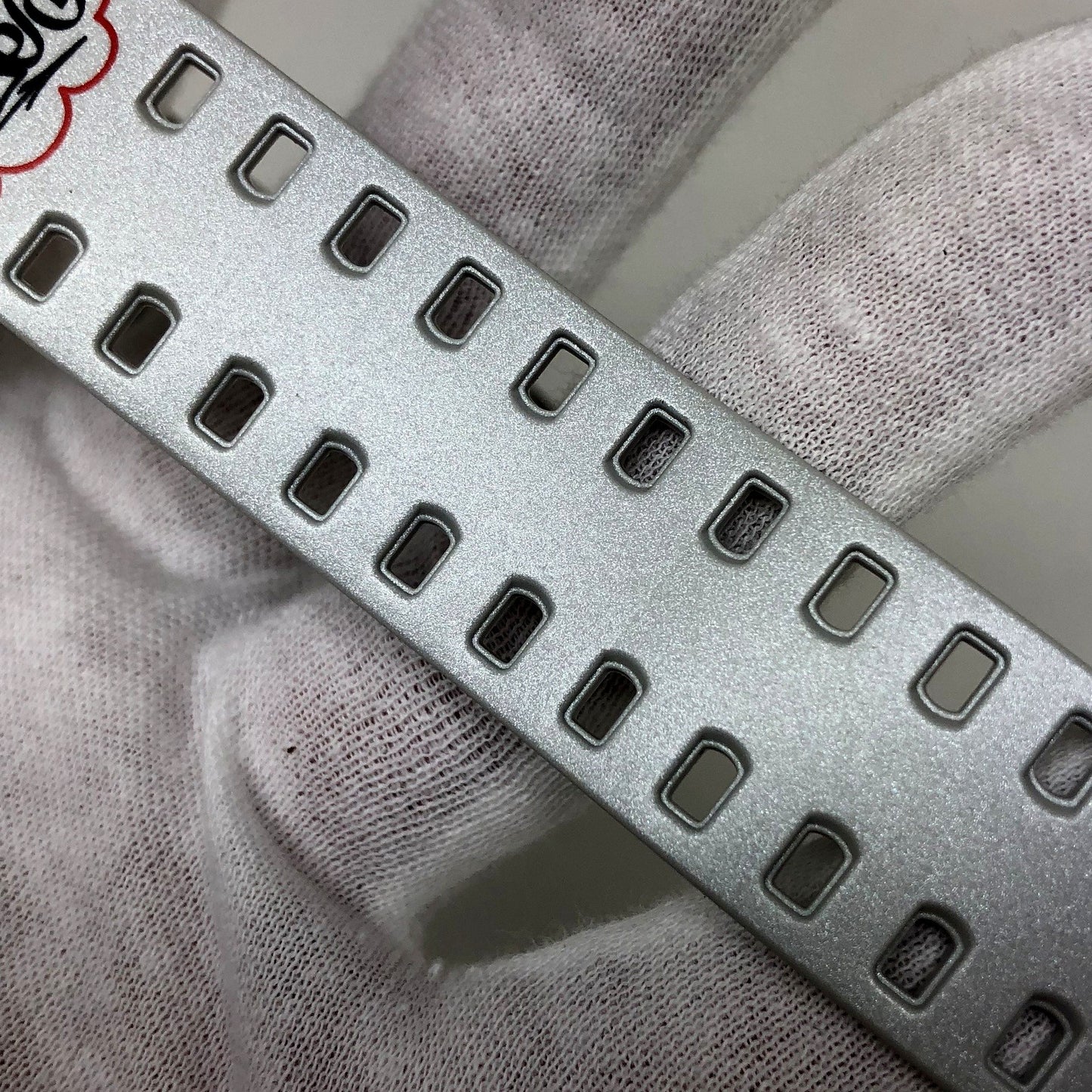GA-110EH-8AJR