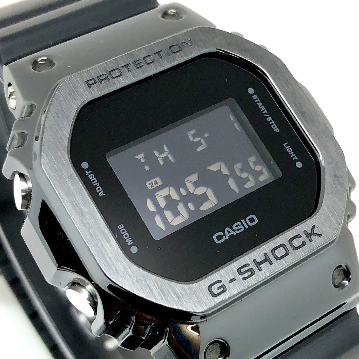 GM-5600UB-1 メタルカバード オールブラック