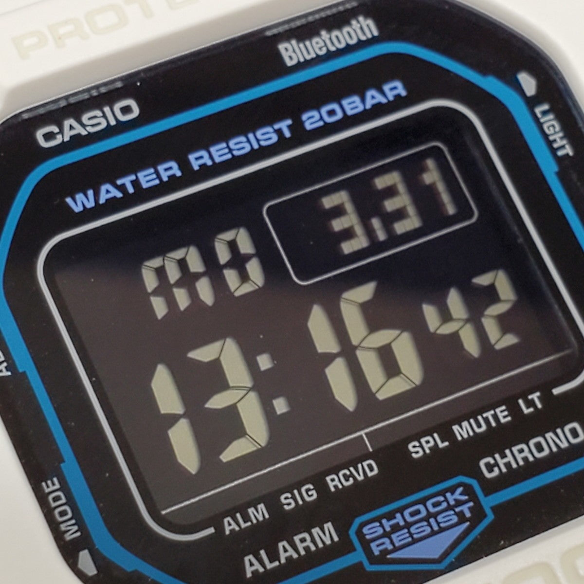 DW-B5600SF-7