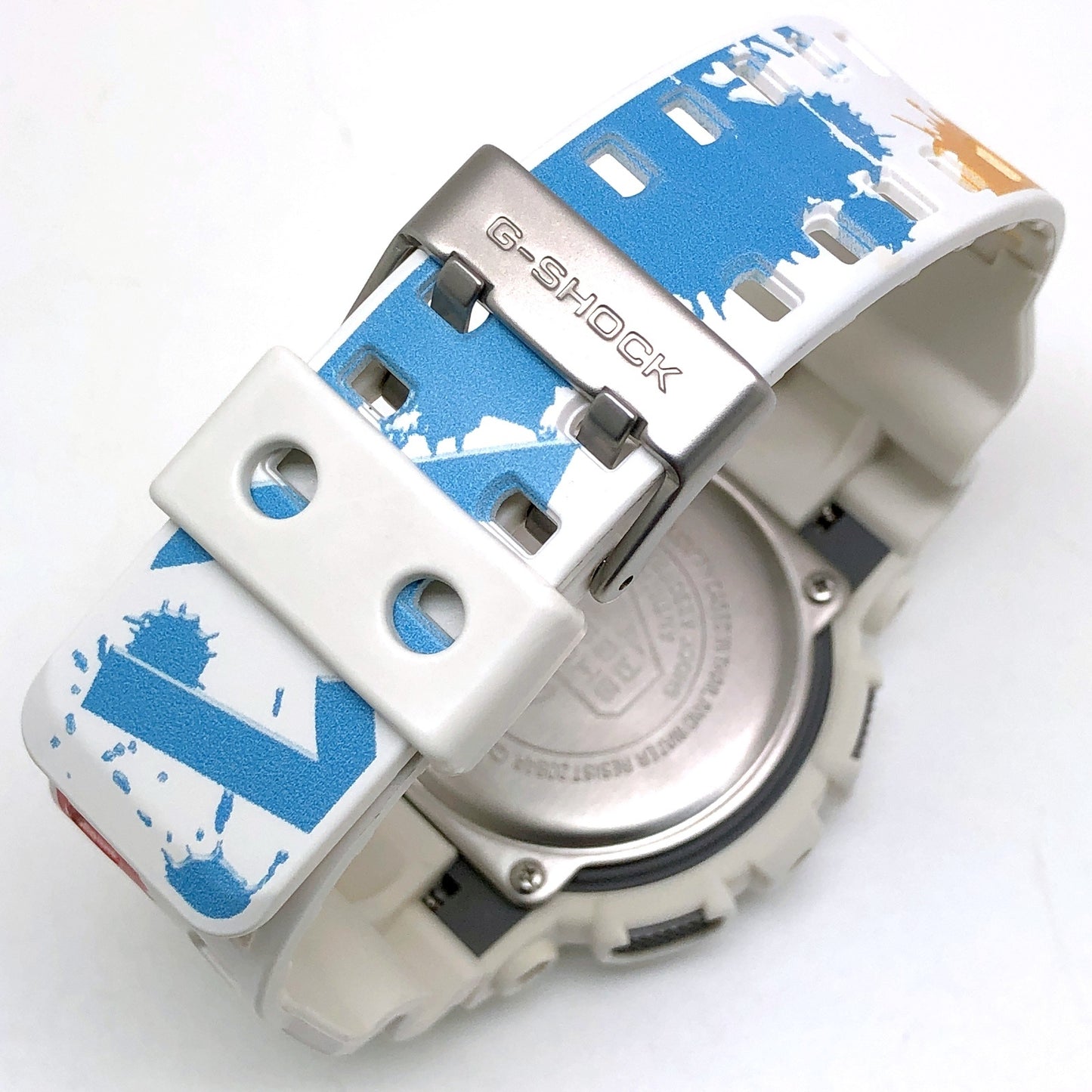 GA-110C BMW X1 コラボレーションモデル