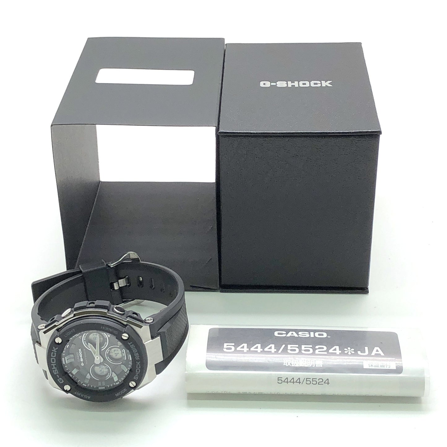 GST-W300-1A Gスチール 電波ソーラー メタル×樹脂バンド