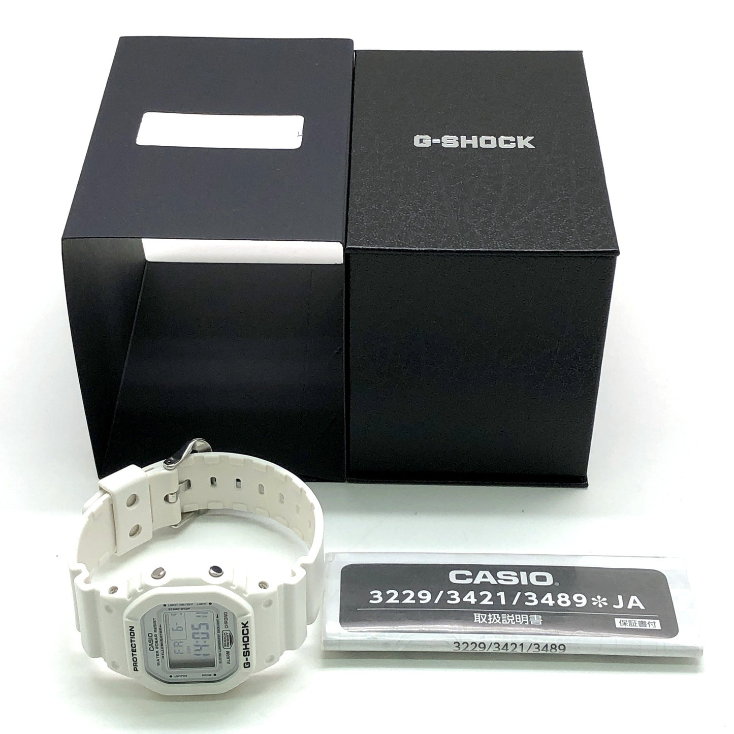 DW-5600MW-7 マリンホワイトシリーズ