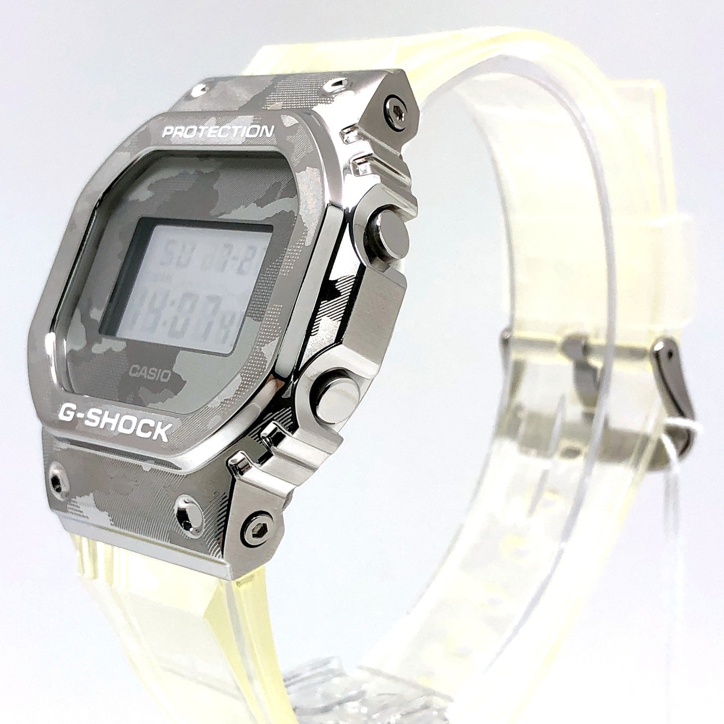 GM-5600SCM-1 メタルカバードシリーズ スケルトン カモフラ―ジュ