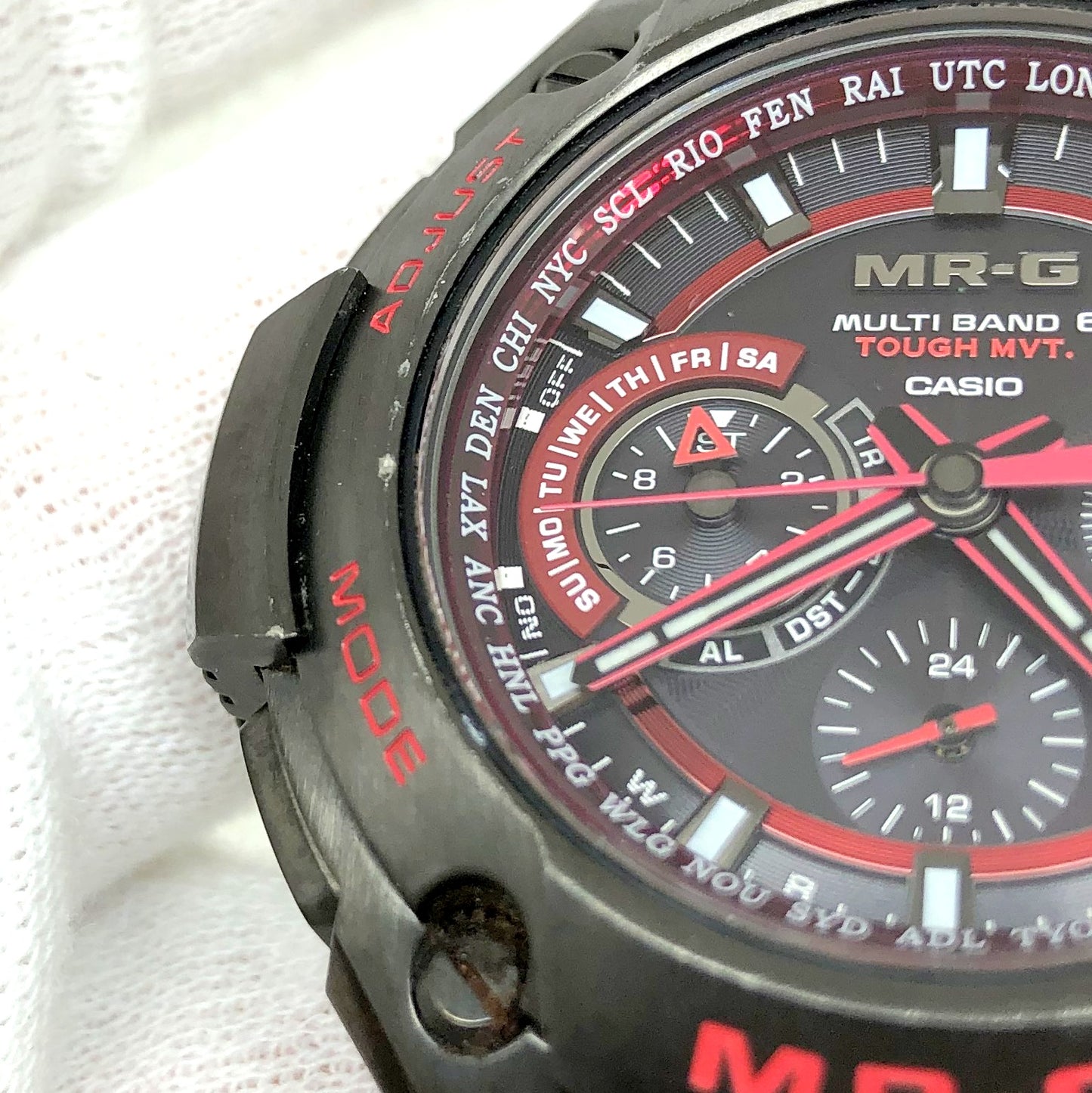 MRG-8100R