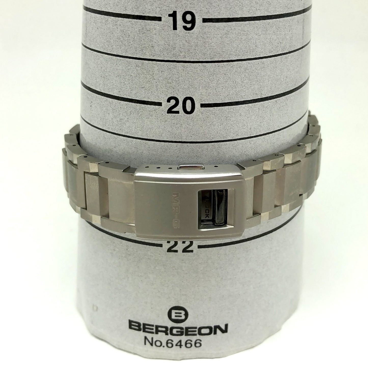MRG-B1000D-1AJR