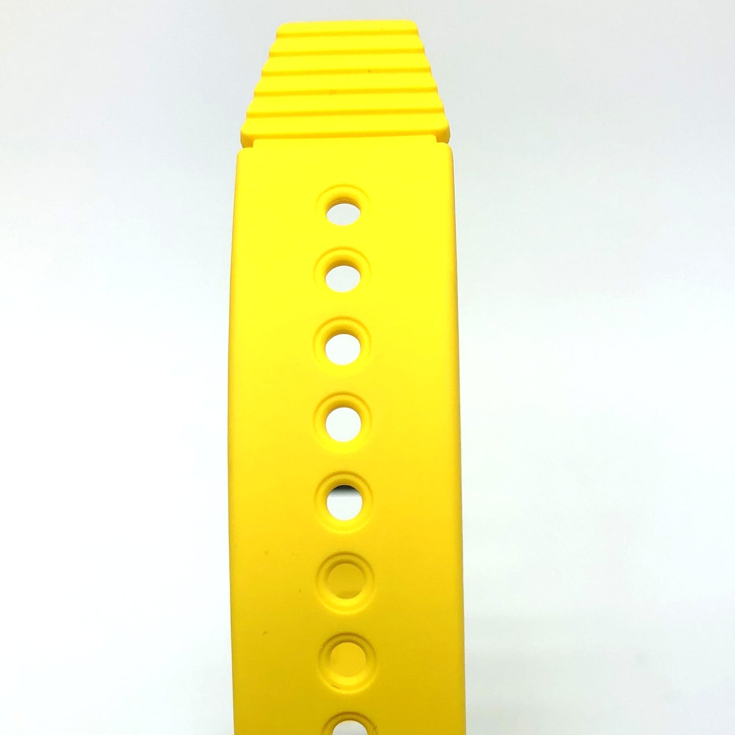 G-B001MVE-9JR