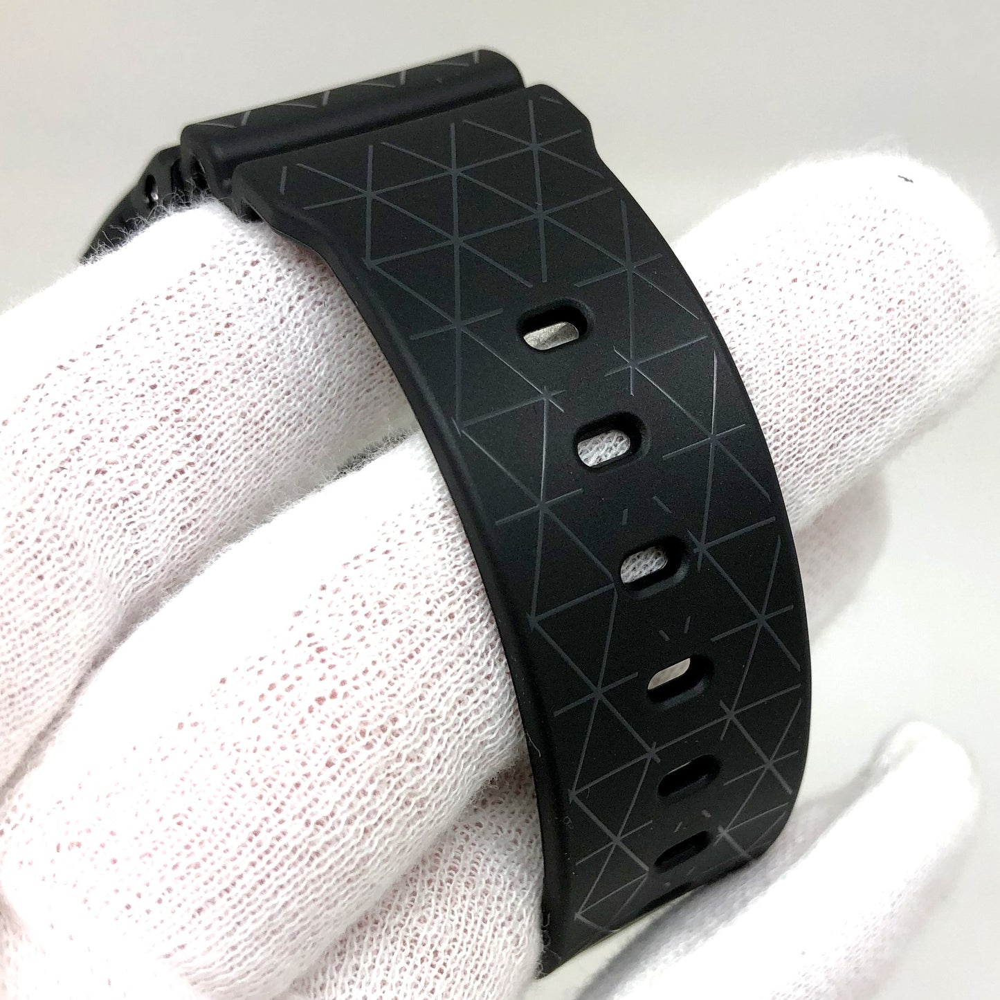 DW-5600HERN023-1JR