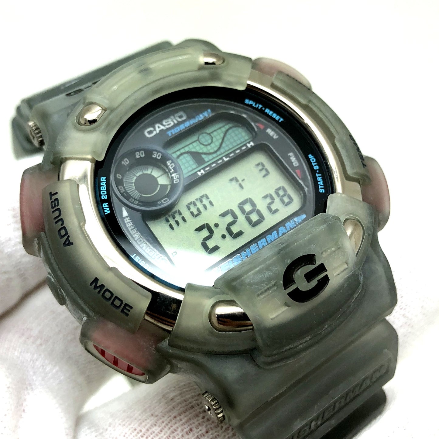 DW-8600