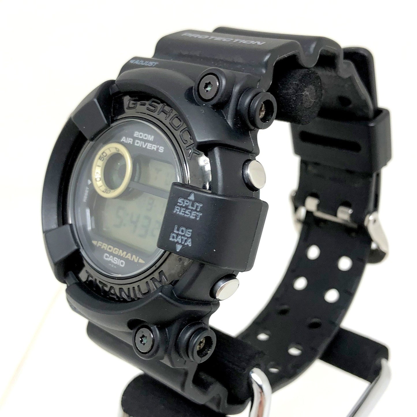 DW-8200BM-1T