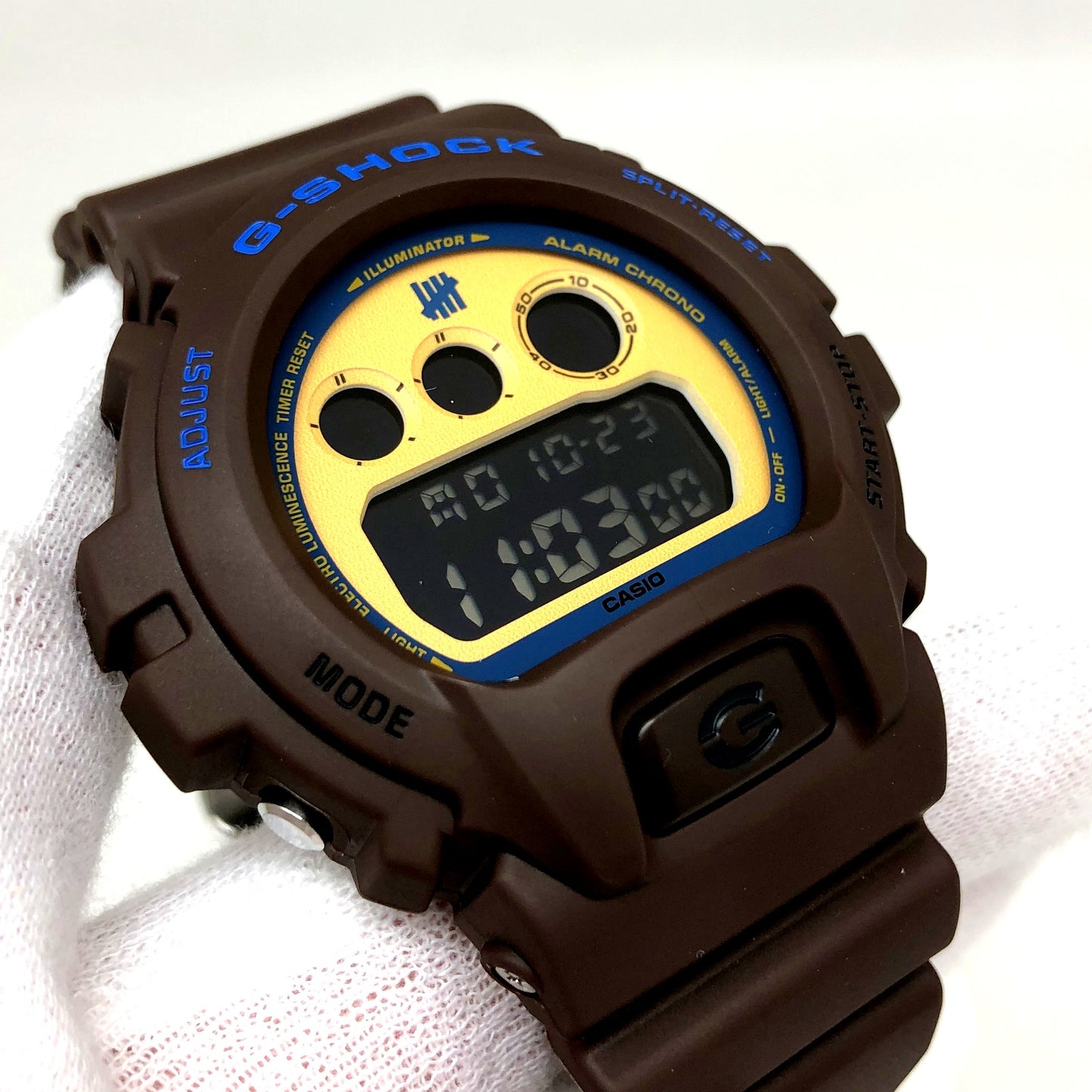 DW-6900UDR23-5