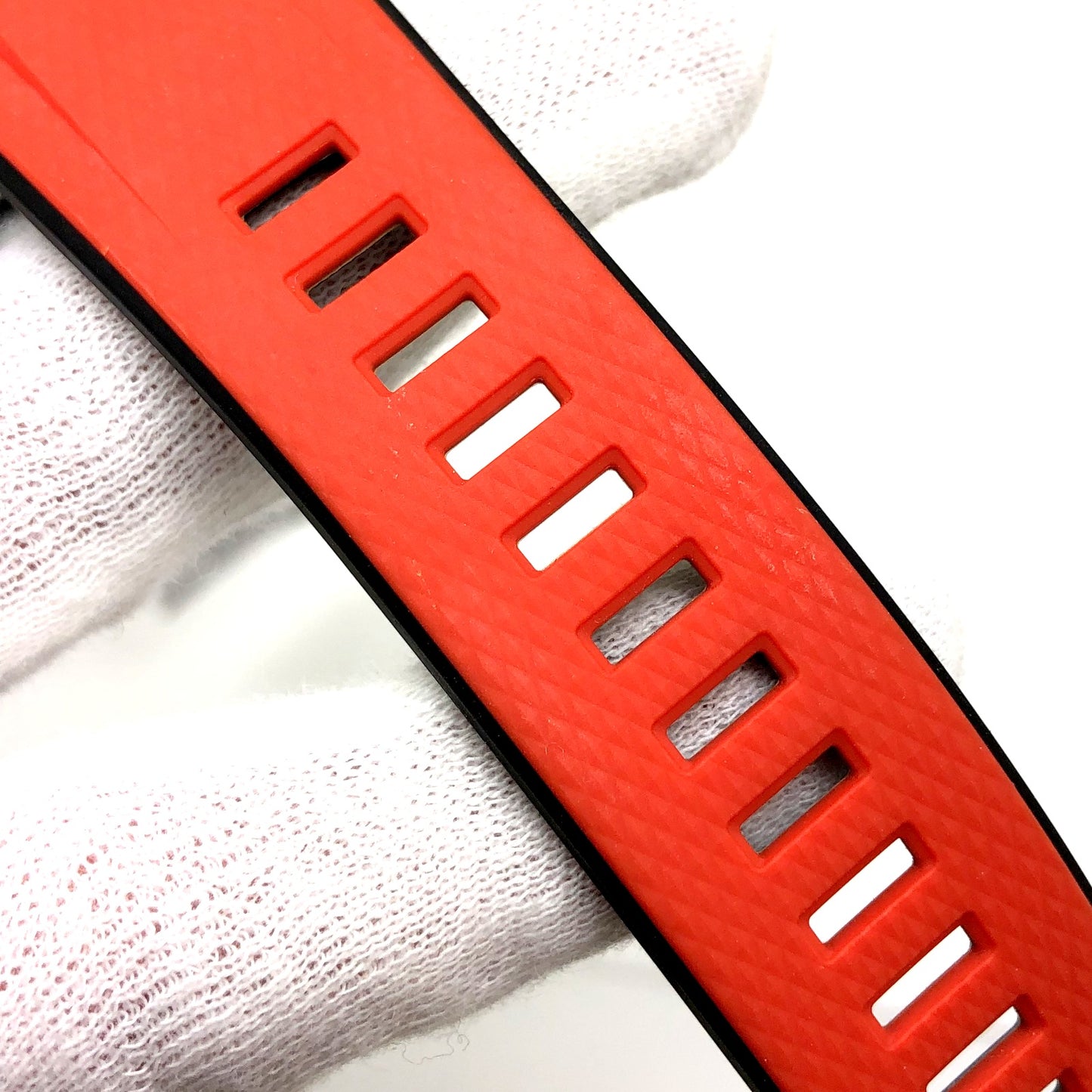 GA-2000E-4JR