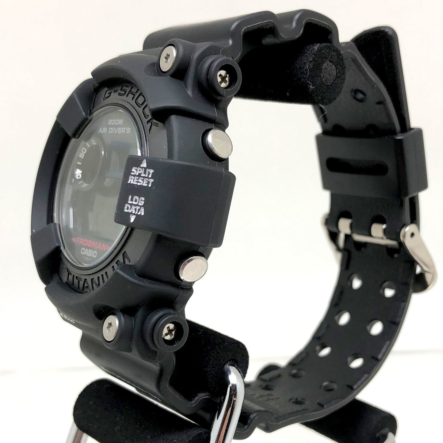 DW-8200ZU-1T