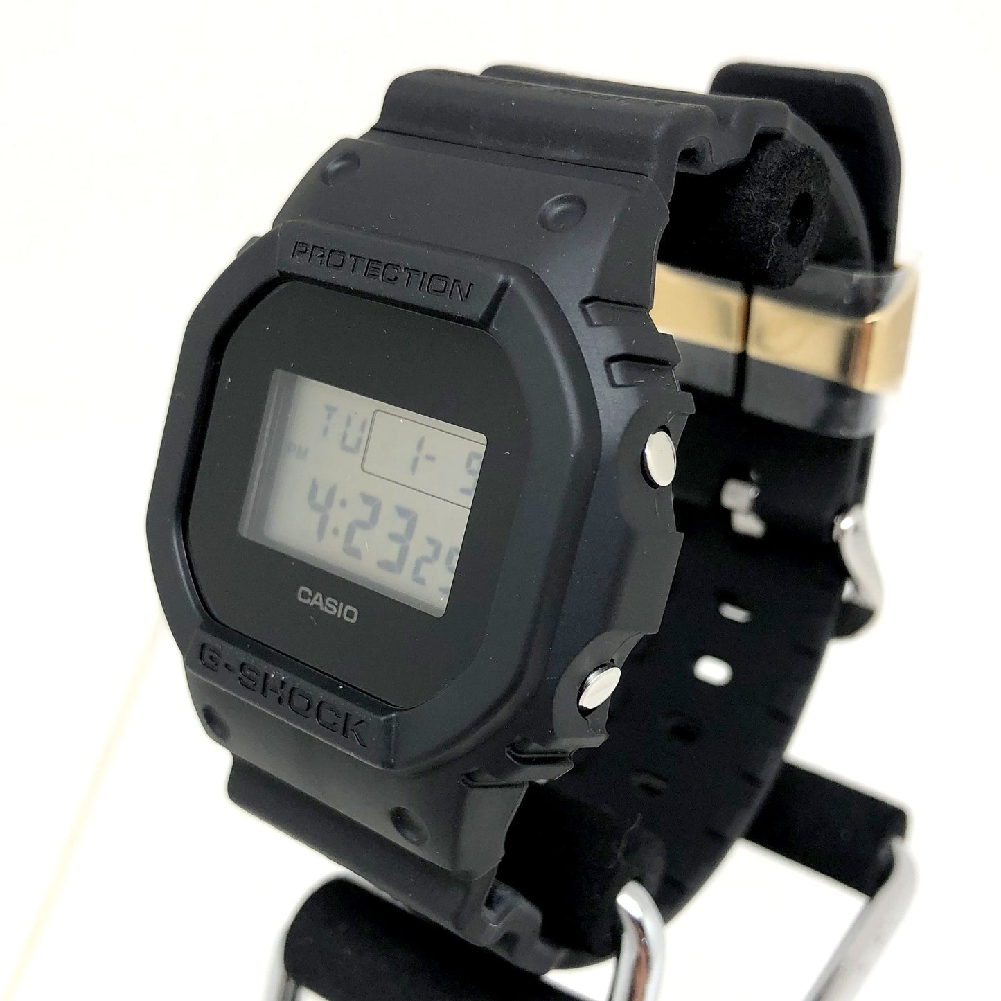 DWE-5657RE-1JR