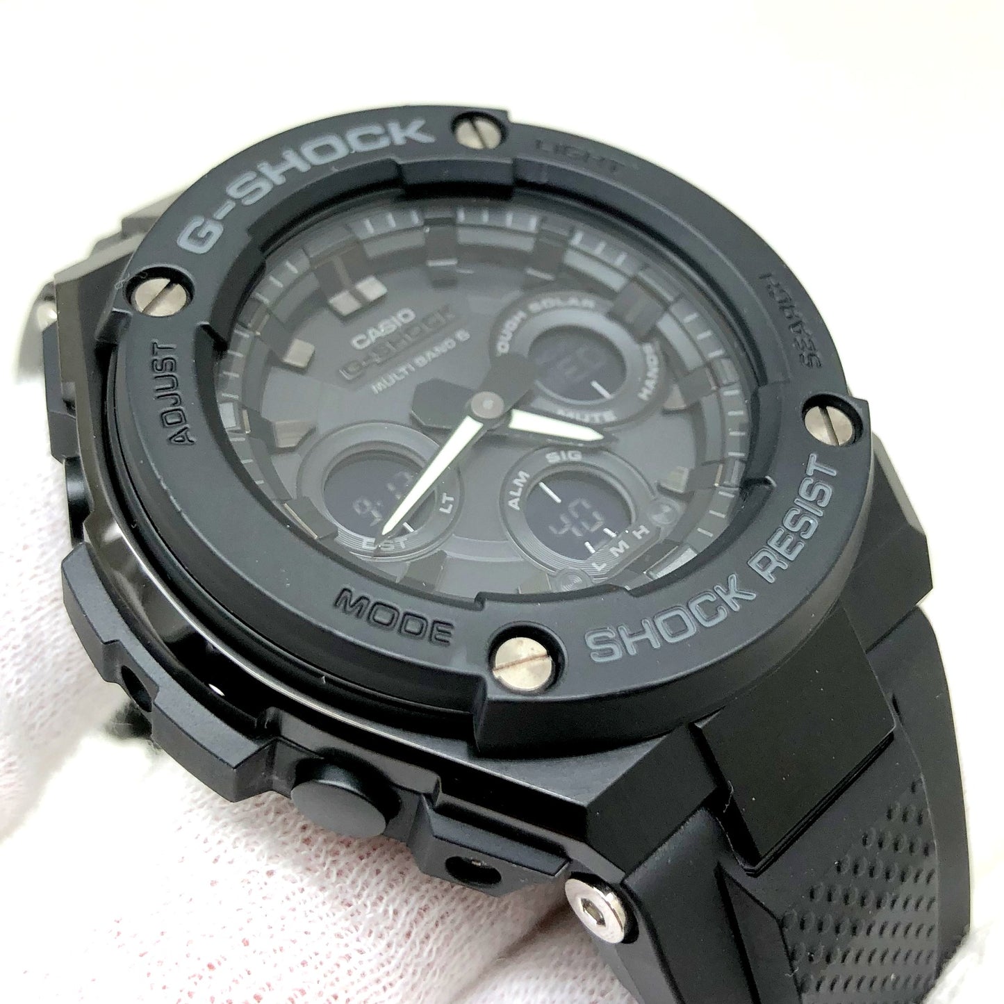 GST-W300G-1A1