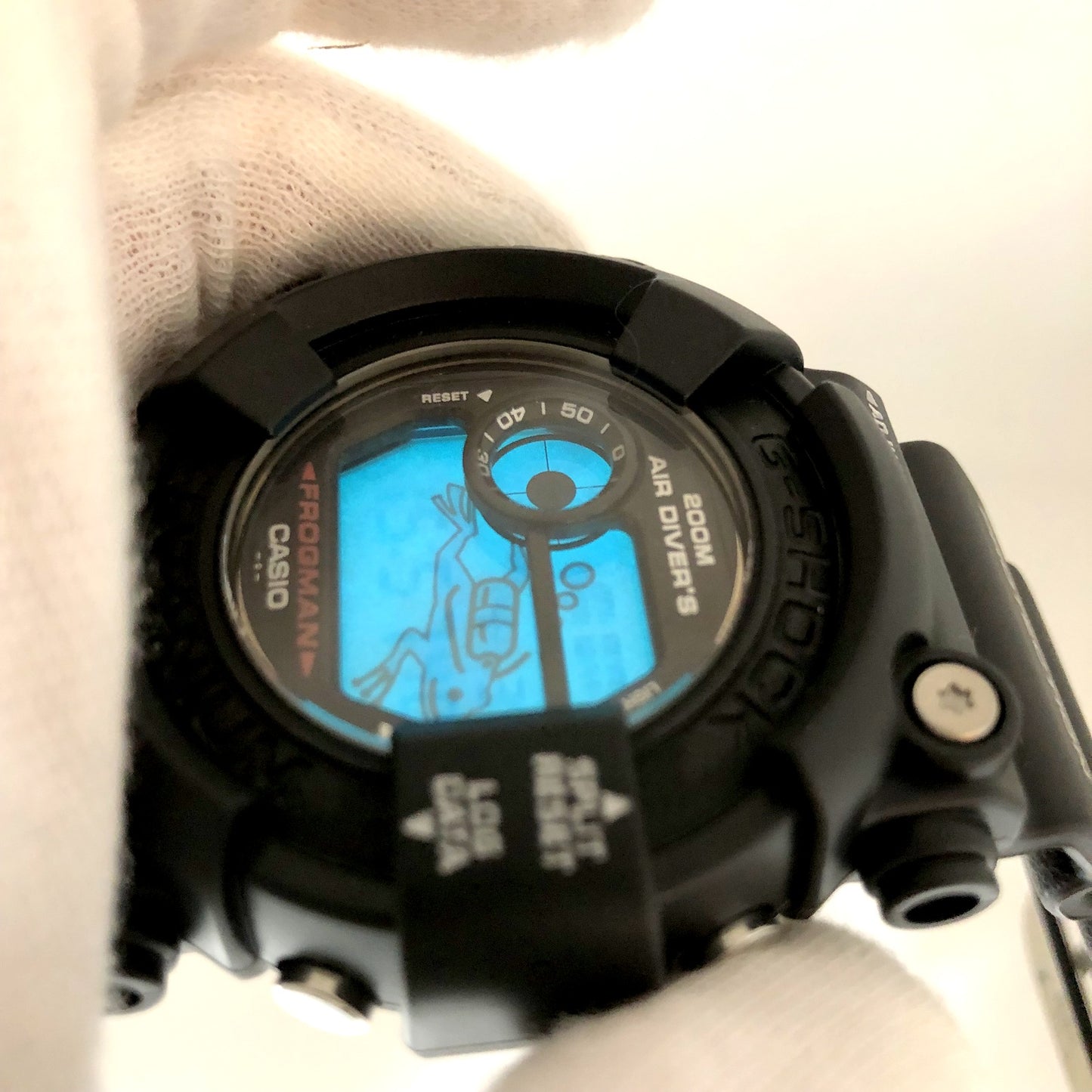 DW-8200Z