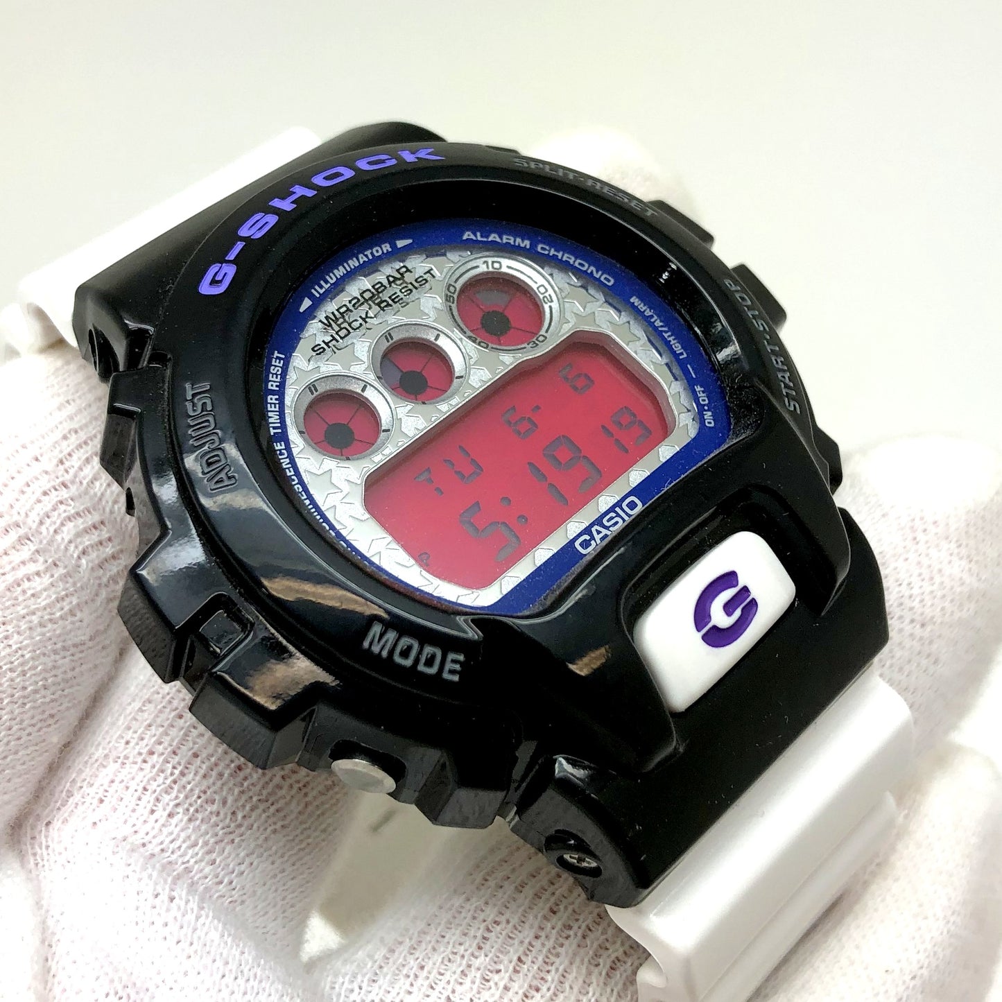 G-SHOCK DW-6900SC-1