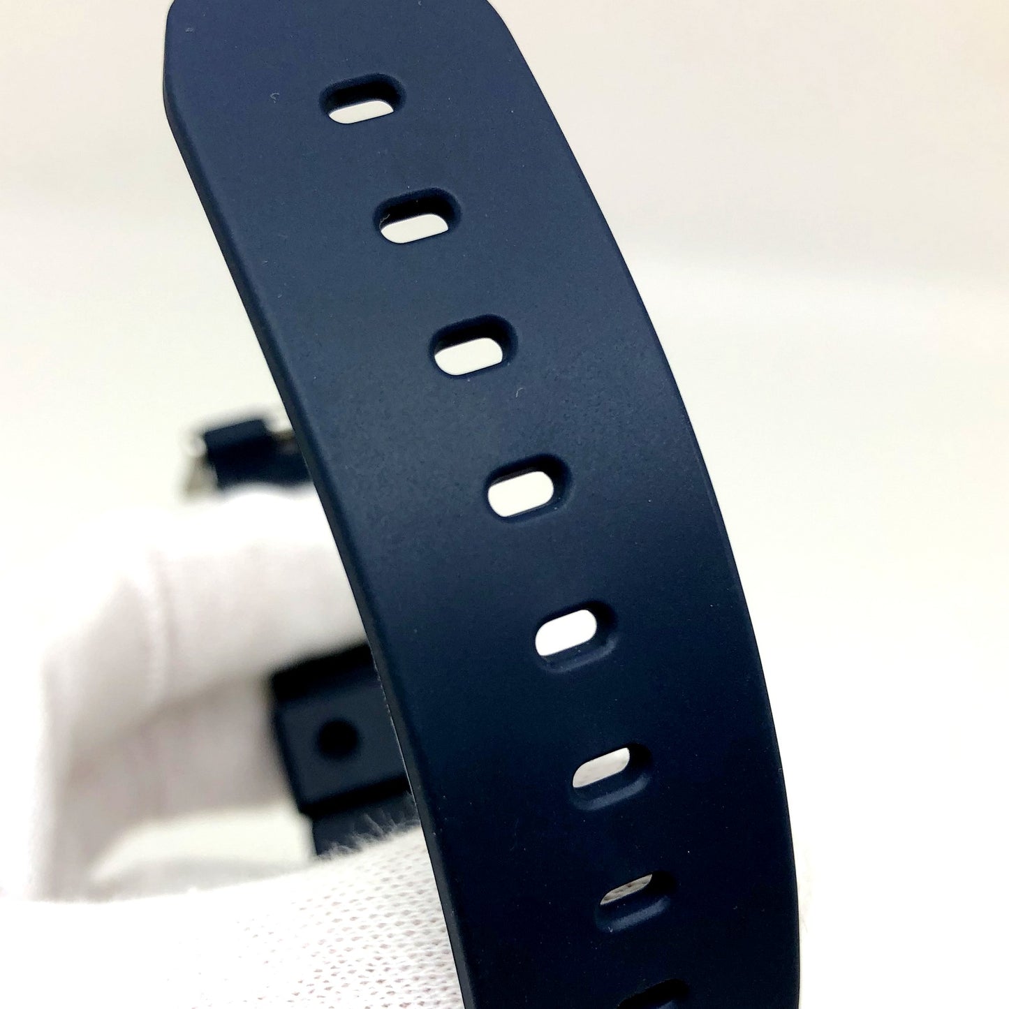 GW-M5610NV-2