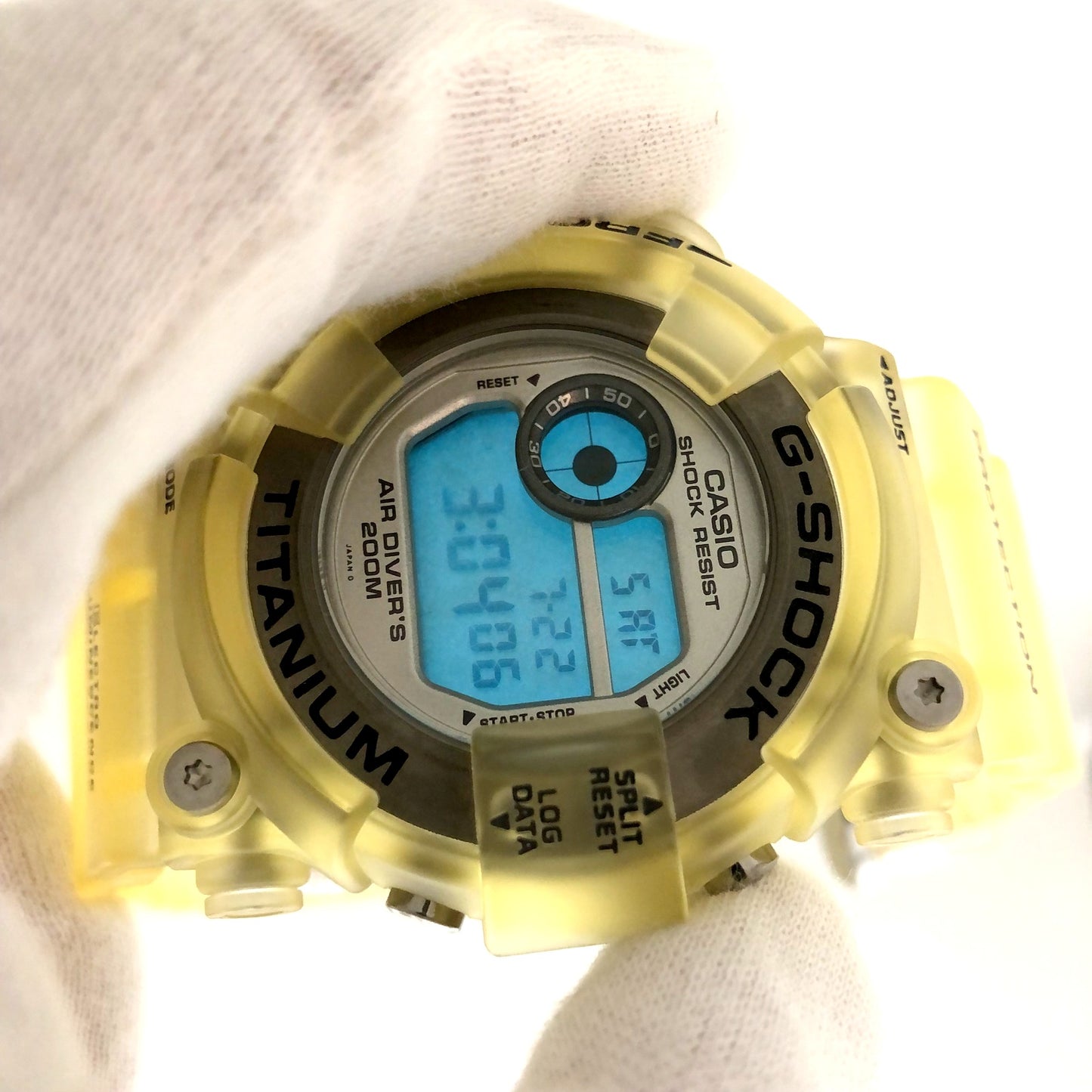 DW-8200WC