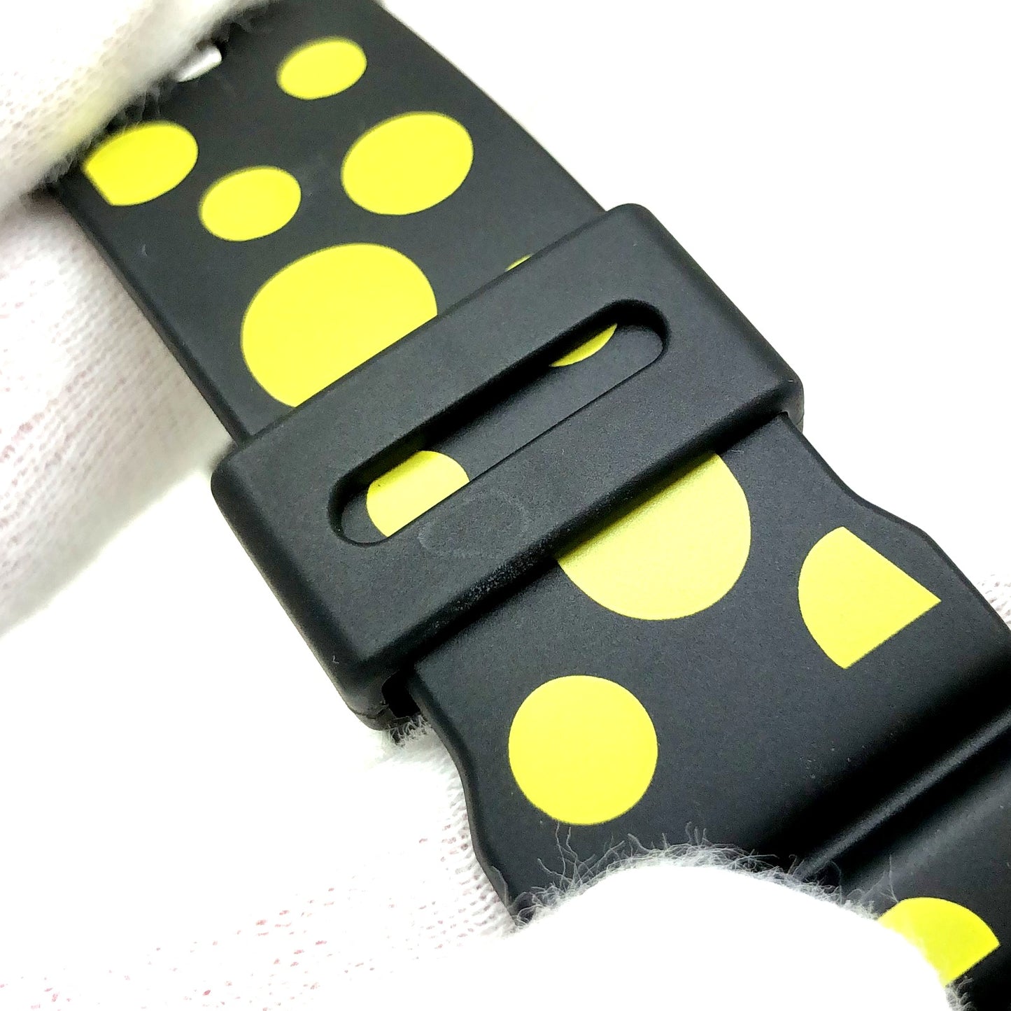 DW-5600