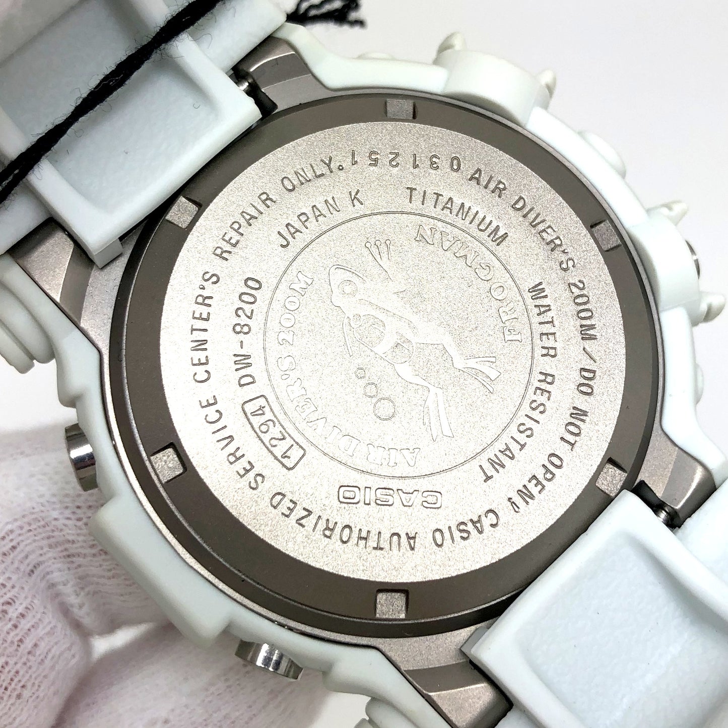DW-8200LG-8JR