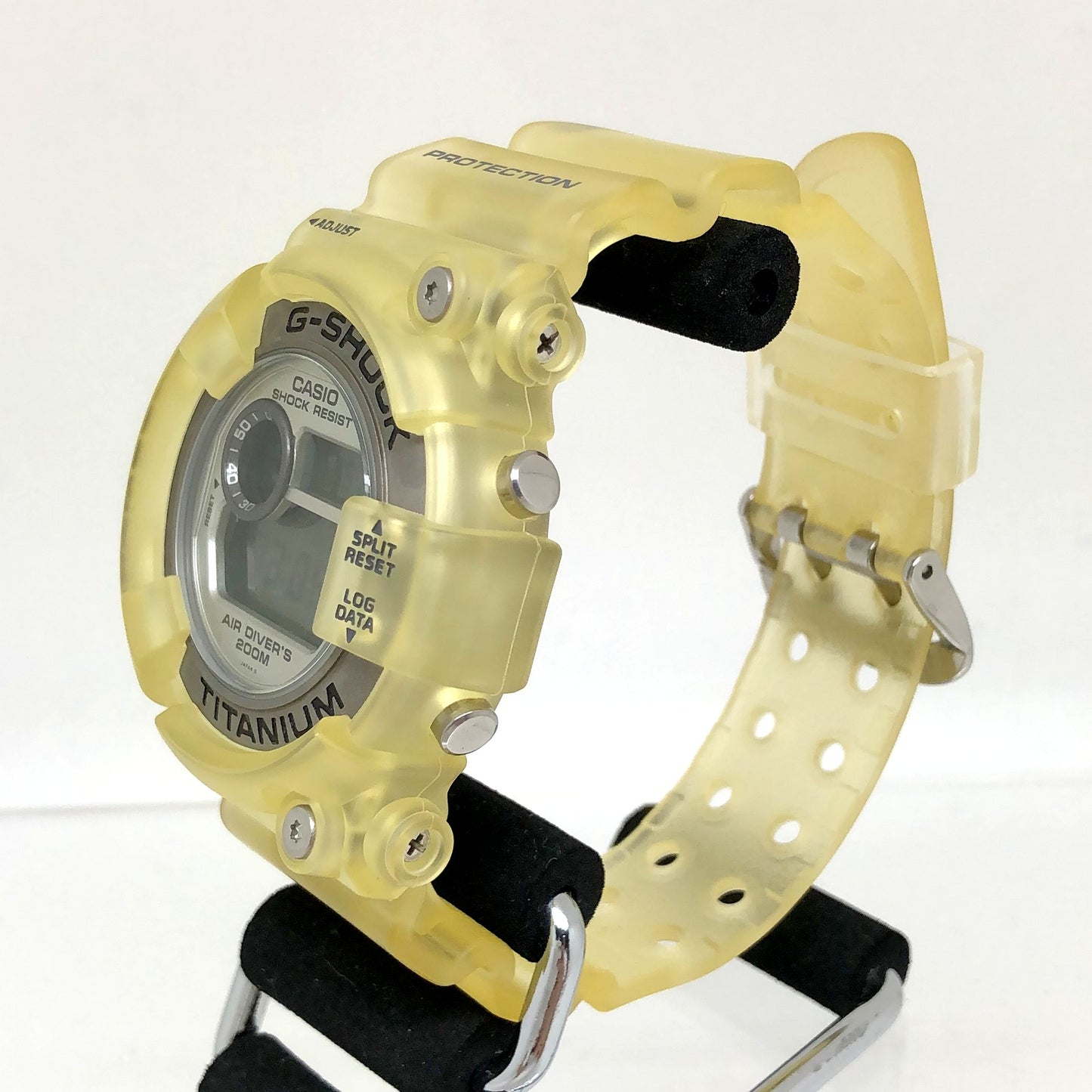 DW-8200WC