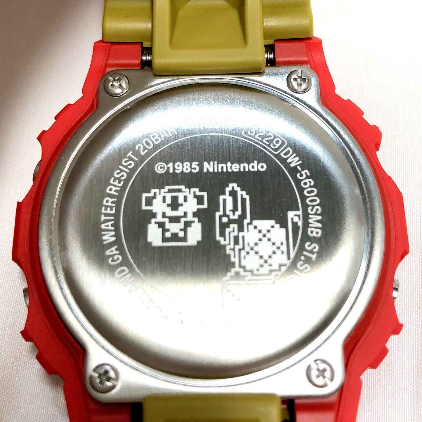 DW-5600SMB-4JR SUPER MARIO BROTHERS