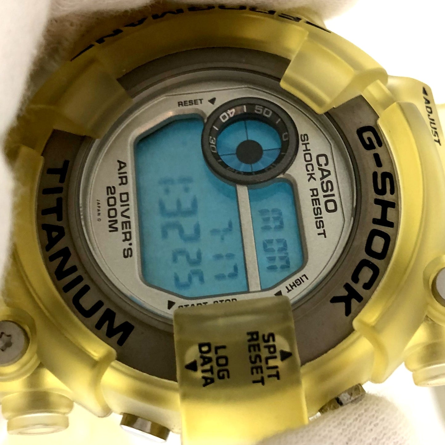 DW-8200WC