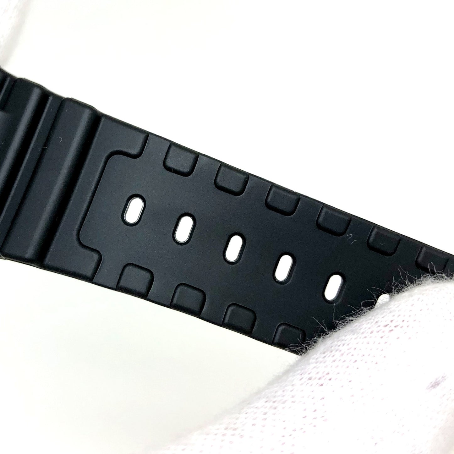 GW-M5610-1B