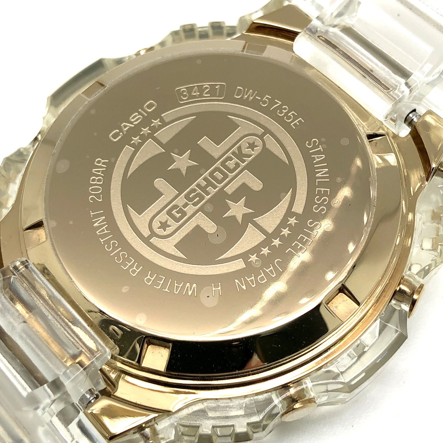 DW-5735E-7 35周年記念 グレイシアゴールド